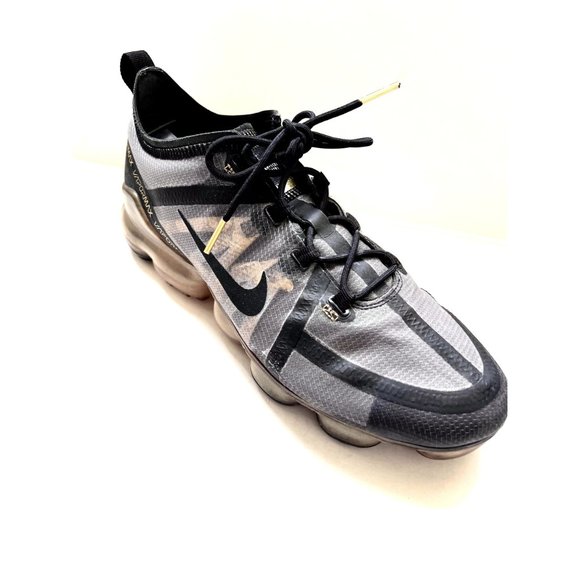 NIKE AIR Vapormax 2019 Gold-Rare 10.5 US- Good Condition main image 4